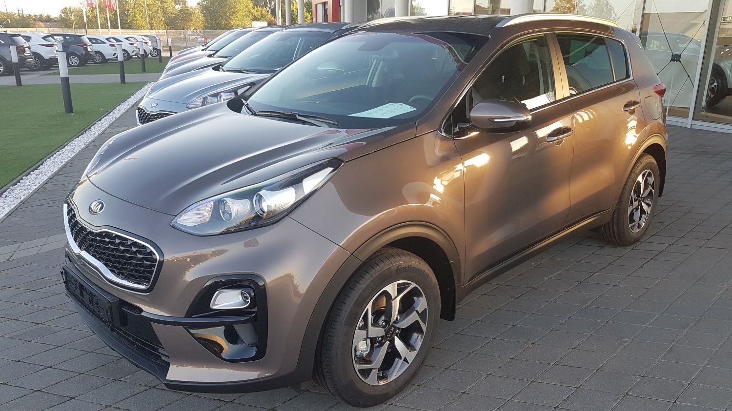 ÚJ KIA SPORTAGE 132 GDI SILVER - JP AUTO KIA JÁSZBERÉNY - JP Autó ...